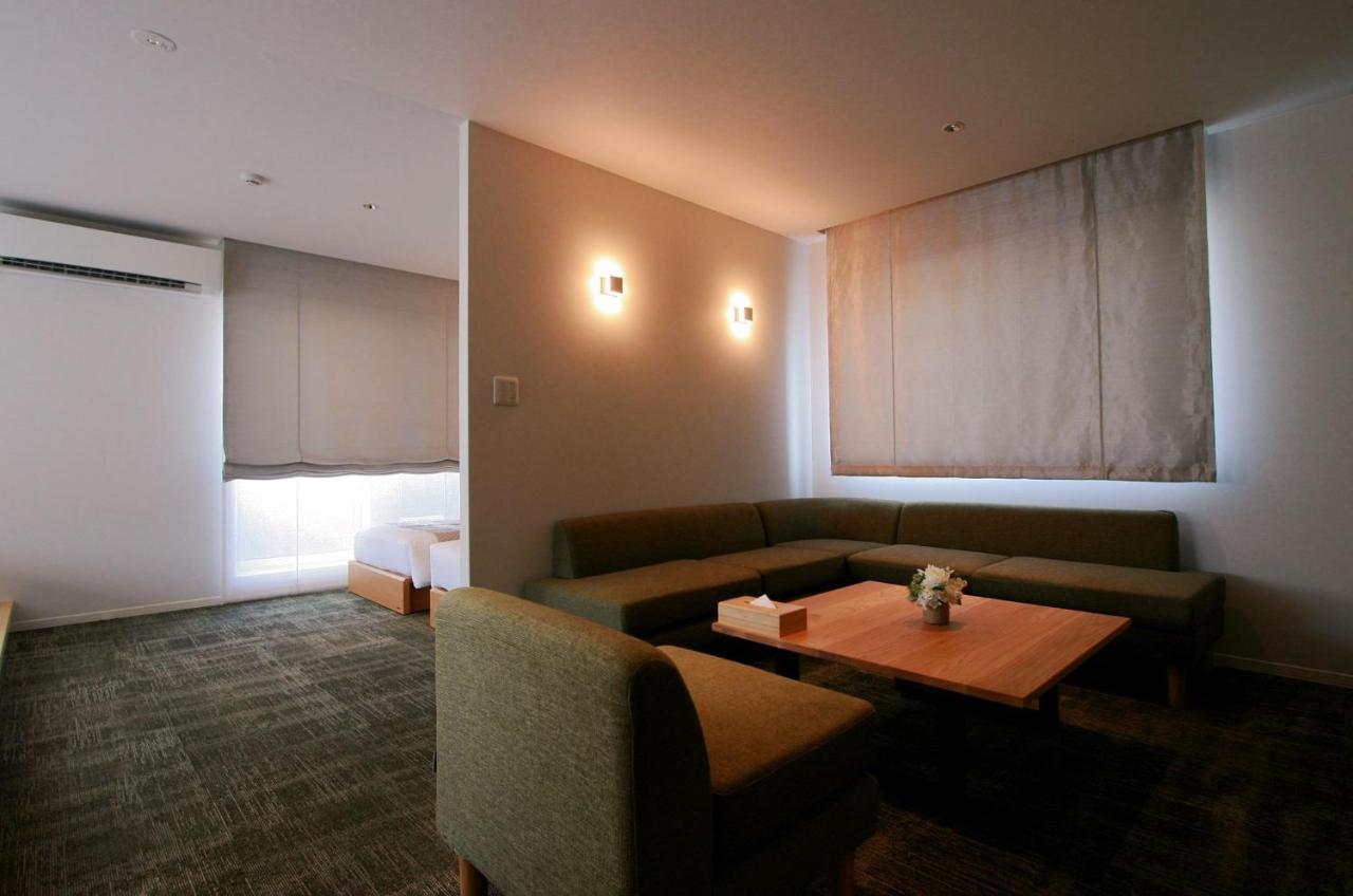 Grand Base Okayama Ekimae Aparthotel Luaran gambar