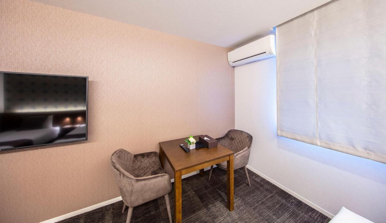 Grand Base Okayama Ekimae Aparthotel Luaran gambar
