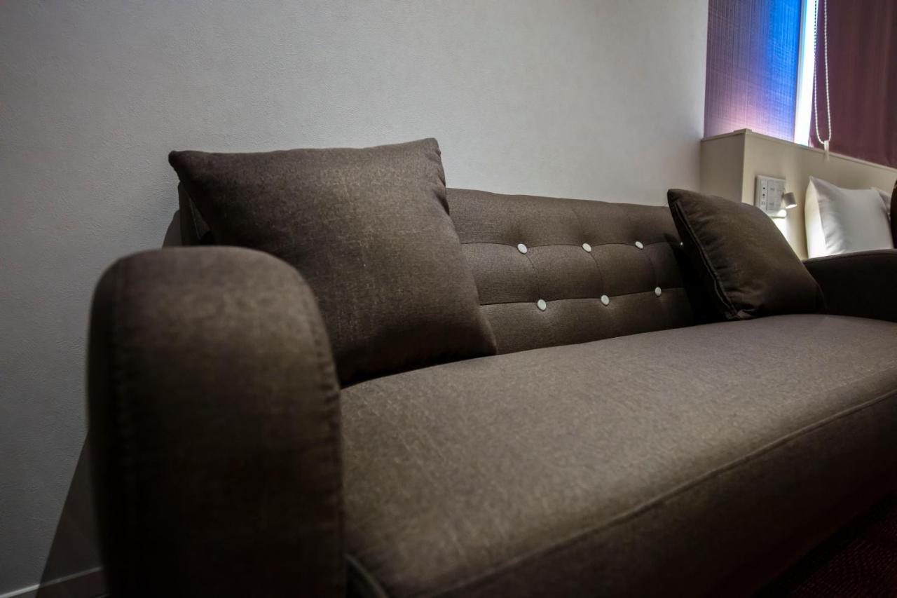 Grand Base Okayama Ekimae Aparthotel Luaran gambar